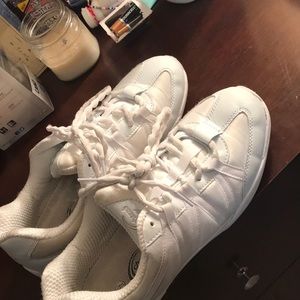 Chassé Cheer Shoes
